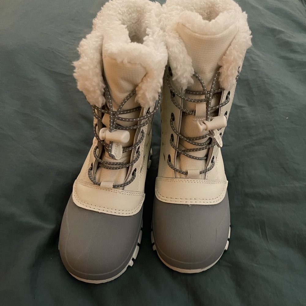 Target Kids Faux Shearling-Lined Winter Boots - Size 1 - NWT